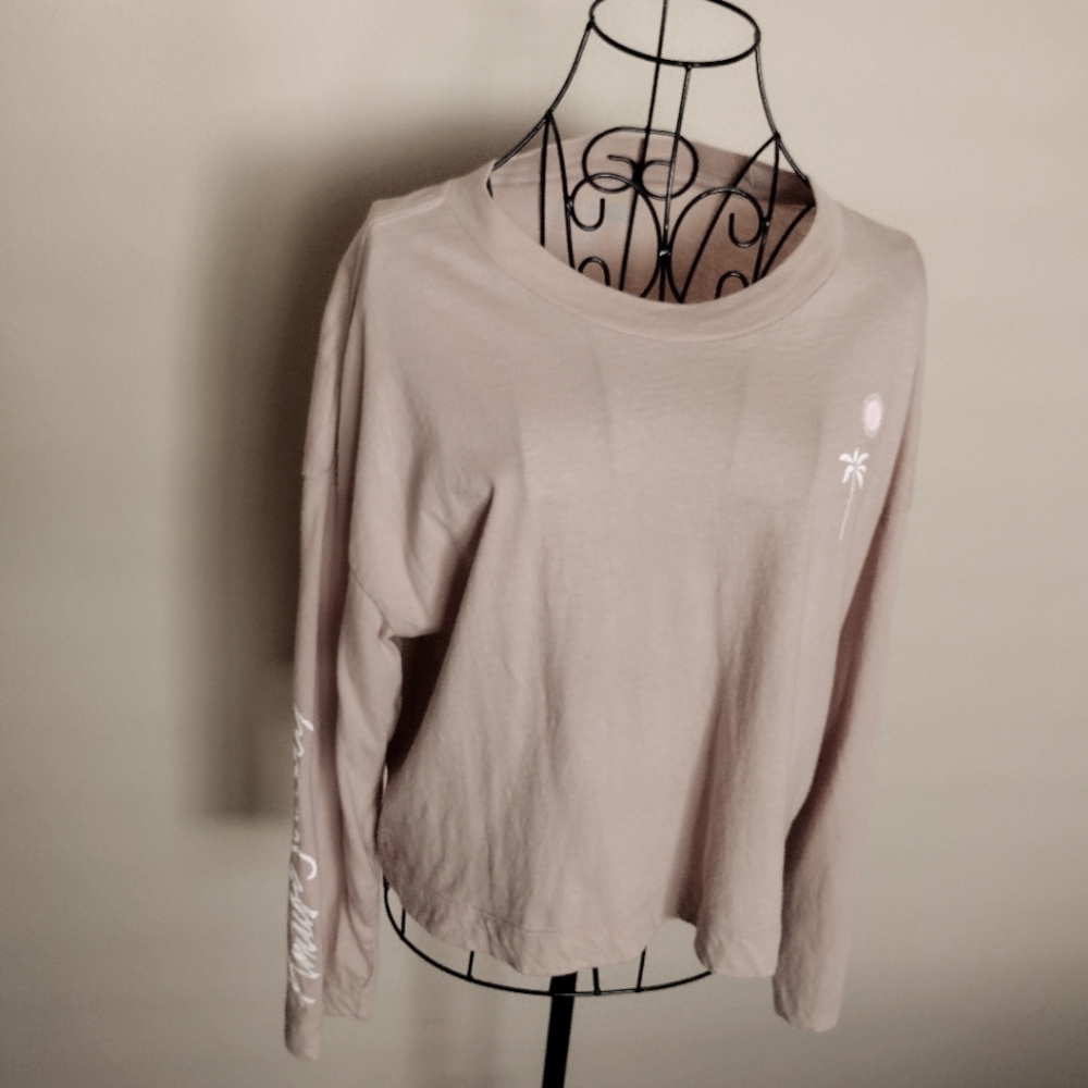Long Sleeve Cropped Beige Top Amuse Society Sz M
